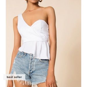 Superdown Karlie one shoulder top
